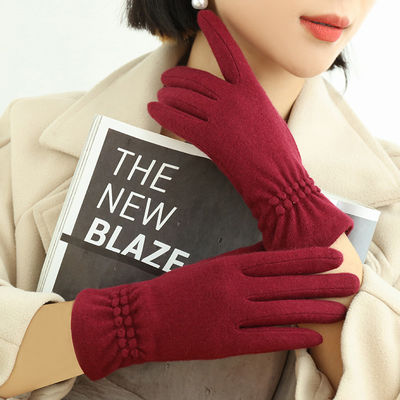 Fashion Red Women OEM Super Warm Winter Gloves Sensitive Screen Touch Cycling